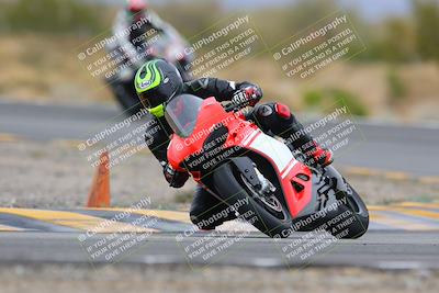 media/Jan-15-2023-SoCal Trackdays (Sun) [[c1237a034a]]/Turn 3 (1115am)/